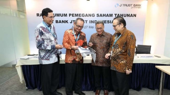 RUPS Tahunan J Trust Indonesia.