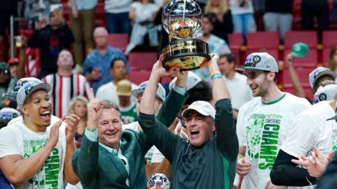 Boston Celtics juara Wilayah Timur NBA 2021/22