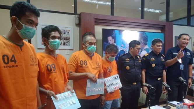 Satu keluarga tersangka pengedar sabu di Singaraja Bali ditangkap BNN
