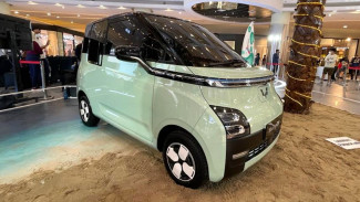 Harga Wuling EV Cuma Segini, dan Daihatsu Sirion Versi Canggih