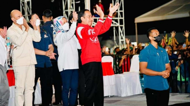 Presiden Joko Widodo dan Ibu Negara Iriana Joko Widodo serta rombongan kepresidenan berada di Ende Nusa Tenggara Timur (NTT) selama tiga hari dalam rangka upacara peringatan Hari Lahir Pancasila.