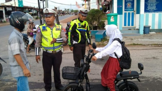 Polisi Razia Sepeda Listrik