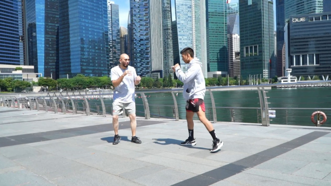 Rama Supandhi Latihan Bersama Legenda MMA Indonesia, Max Metino di Singapura