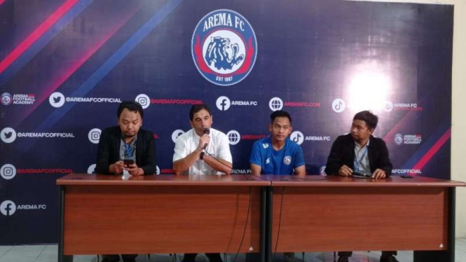 Pelatih Arema FC, Eduardo Almeida