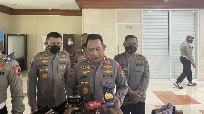 Kapolri Jenderal Listyo Sigit Prabowo di DPR