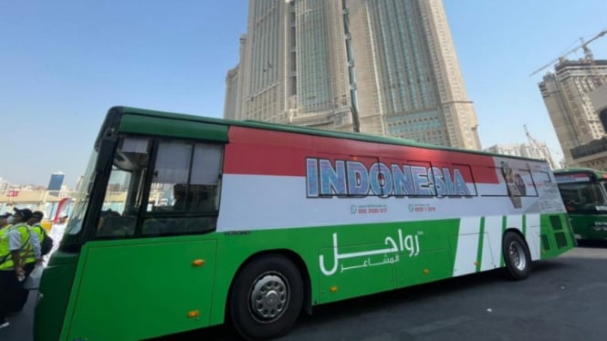 Bus Shalawat dan Petugas Siap Layani Jemaah haji Indonesia di Makkah