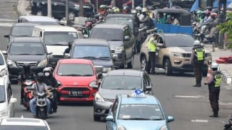 Pengguna Mobil di Jakarta Wajib Tahu Aturan Ini saat Liburan Natal