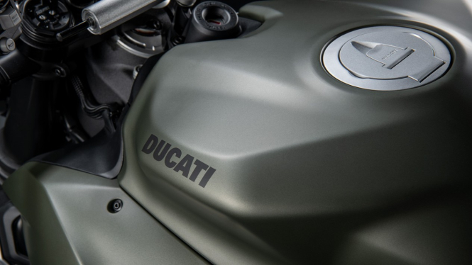 Ilustrasi gambar motor Ducati Street fighter V2 terbaru