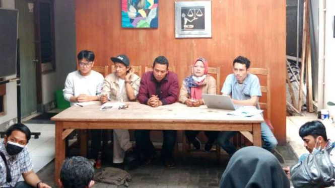 Pedagang asongan di Candi Borobudur mengadu di Kantor Lembaga Bantuan Hukum (LBH) Yogyakarta, Rabu, 15 Juni 2022.