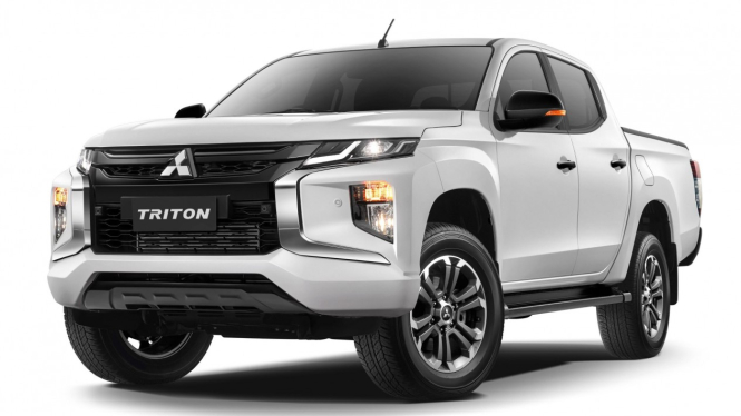 Mitsubishi Triton baru