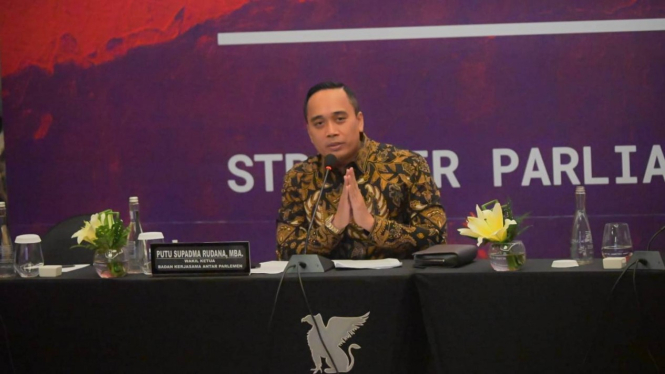 Waki Ketua Badan Kerjasama Antar Parlemen (BKSAP) DPR RI, Putu Supadma Rudana