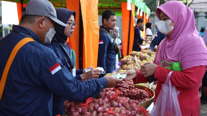 Kementan pada hari Minggu 19 Juni 2022, menggelar Acara Gelar Cabai dan Bawang Merah di Jakarta. 