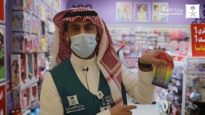 Otoritas Saudi menyita mainan berwarna pelangi, perang terhadap LGBTQ