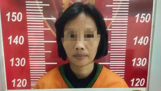 MSM (39), wanita asal Cikande, Serang, menggelapkan uang perusahaan hingga Rp662