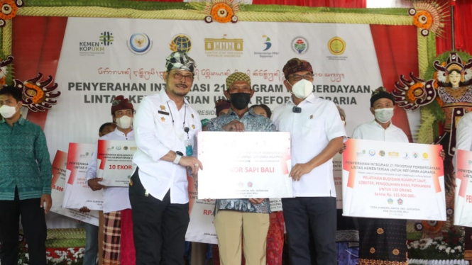 Mentan mengunjungi Desa Sumberklampok, Kecamatan Gerokgak, Kabupaten Buleleng, Bali, Selasa, 21 Juni 2022.