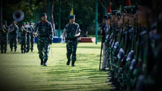 VIVA Militer: Serah terima jabatan Komandan Yonif Raider 733/Masariku