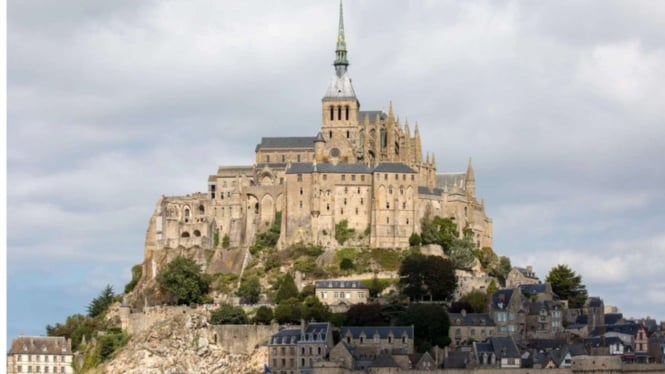 Kastil Mont Saint Michel