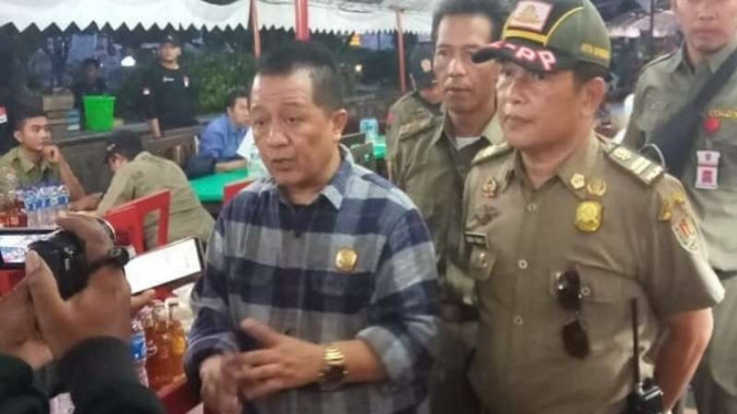 Kepala Satpol PP Kota Semarang Fajar Purwoto