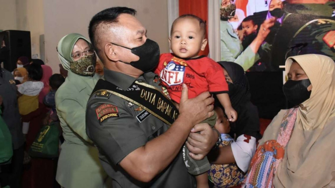 VIVA Militer:  Jenderal TNI Dudung Abdurachman didaulat jadi Duta BAAS olehBKKBN