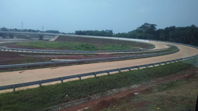  Progres pembangunan Tol Cimanggis-Cibitung (Cimaci) di Kota Wisata Cibubur