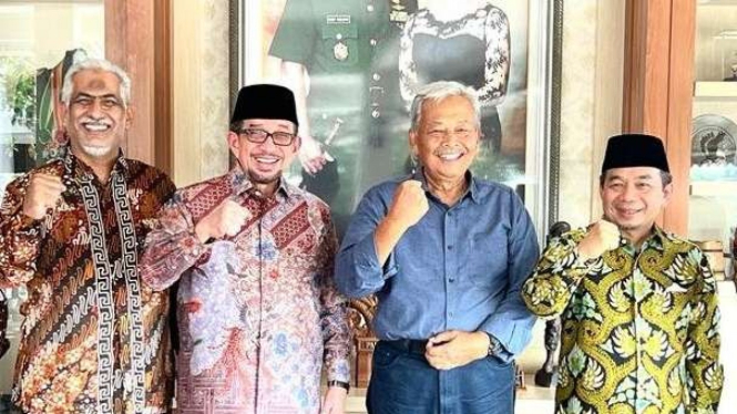 Ketua Majelis Syura PKS Habib Salim Segaf bertemu dengan Bibit Waluyo.