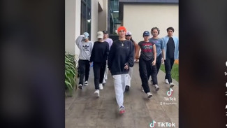 Agnez Mo Unggah Video TikTok Boy Magnet, Putri Tora Sudiro Disorot