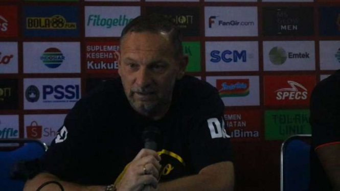 Pelatih Barito Putera, Dejan Antonic