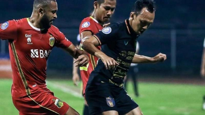 Duel PSIS Semarang vs Bhayangkara FC