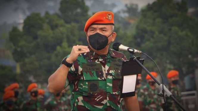 VIVA Militer: Dankopasgat Marsda TNI Taspin Hasan pimpin Apel Khusus Kopasgat