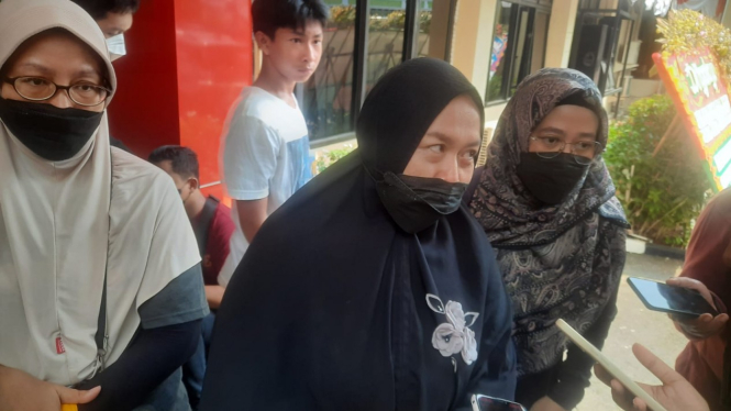 Orang tua pelaku pengeroyok adik kelas di SMAN 70 Jakarta.