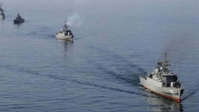 VIVA Militer: Kapal perang Angkatan Laut Iran