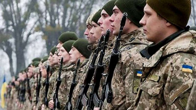 VIVA Militer: Pasukan wajib militer Ukraina