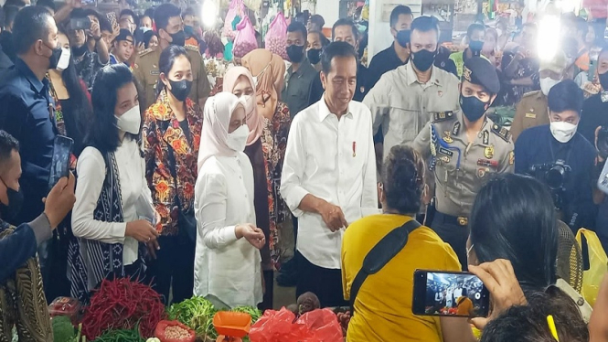 Presiden Jokowi di Pasar Petisah Kota Medan