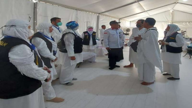Kasatop Armuzna Nasrullah Jasam memantau tenda jemaah haji di Arafah