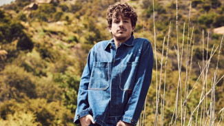 Charlie Puth Merasa Dibenci Sama Harry Styles