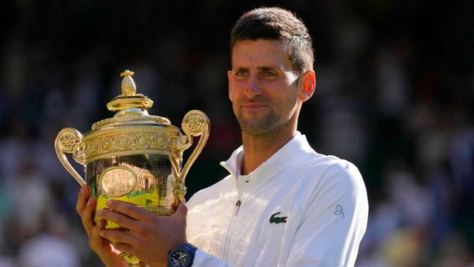 Novak Djokovic juara Wimbledon 2022.