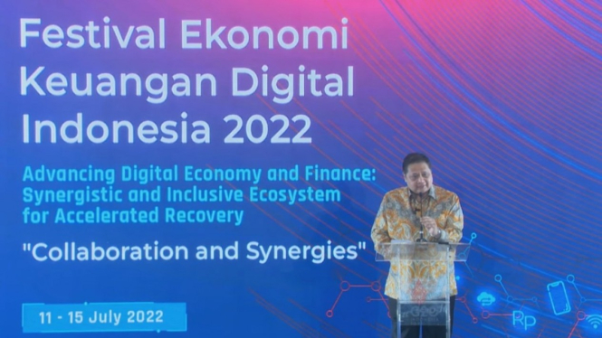 Menteri Koordinator Bidang Perekonomian Airlangga Hartarto dalam acara Festival Ekonomi Keuangan Digital Indonesia 2022 - Side Events G20 di Bali, 11 Juli 2022.