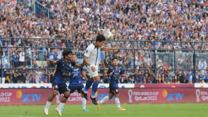 Duel Arema FC vs PSIS Semarang di Piala Presiden 2022
