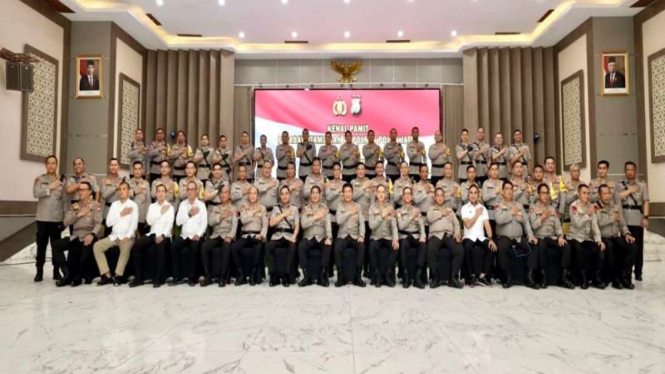 Pelantikan pejabat utama dan Kapolres di Polda Jawa Timur