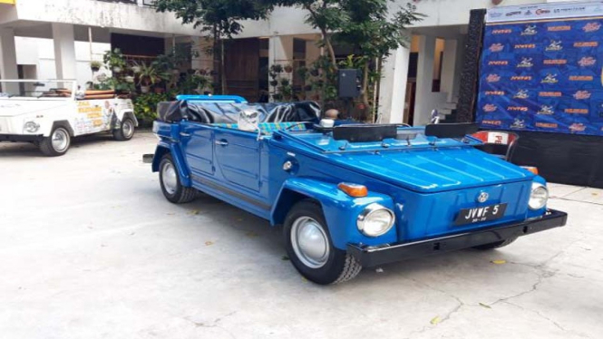 VW Safari Meksiko buatan tahun 1976