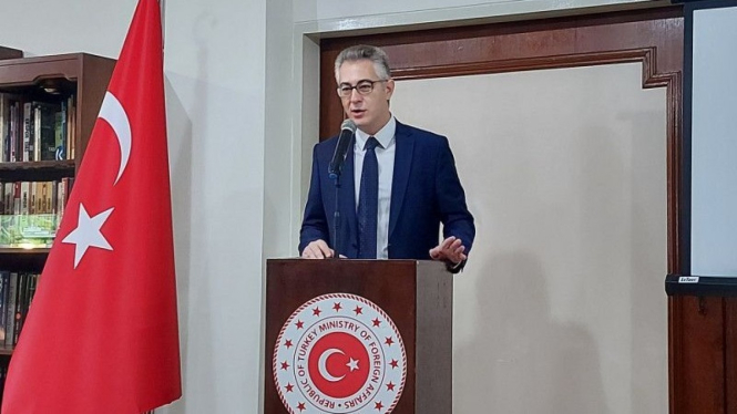 Wakil Duta Besar Turki untuk Indonesia, Omer Orhun Celikkol.