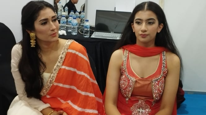 Ruhana Khanna dan Gungun Uprari di Sidoarjo, Jawa Timur.