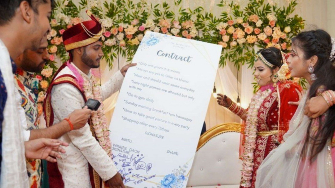Pasangan di India Menikah Dengan Kontrak 1 Pizza Sebulan