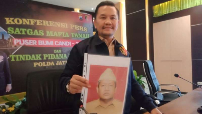 Direskrimsus Polda Jateng menunjukkan foto Sekda Pemalang.