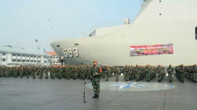 VIVA Militer: Prajurit Satgas Pamtas RI-Malaysia Kodam III/Siliwangi