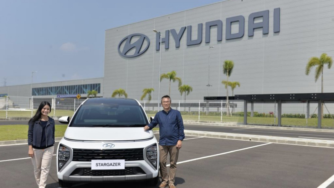 Mobil Hyundai Stargazer di Cikarang Jawa Barat