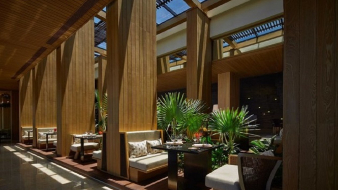 Bejana Restaurant di The Ritz-Carlton, Bali.