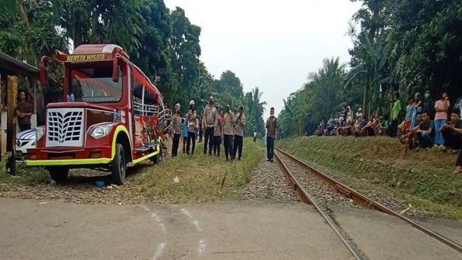 Lokasi kecelakaan odong-odong tertabrak kereta di Serang Banten