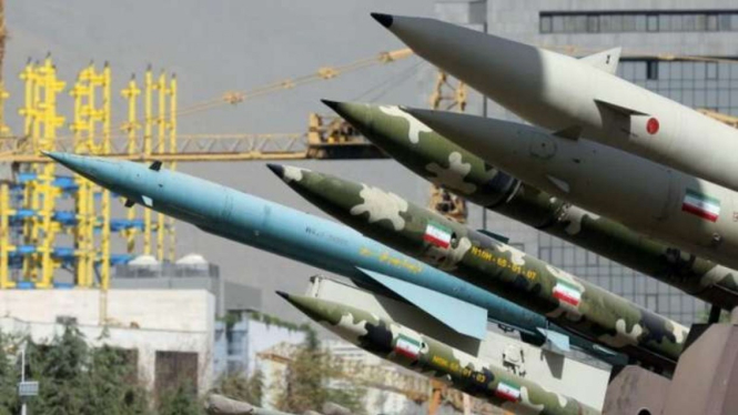 VIVA Militer: Rudal balistik militer Iran