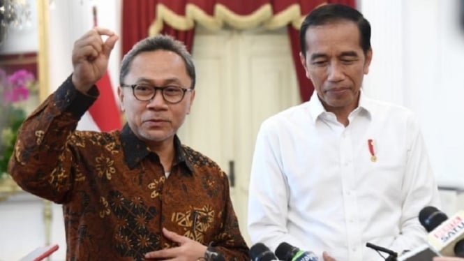 Mendag Zulhas bersama Presiden Jokowi 